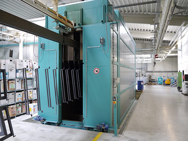 Pulverbeschichtungsanlage - Einbrennofen