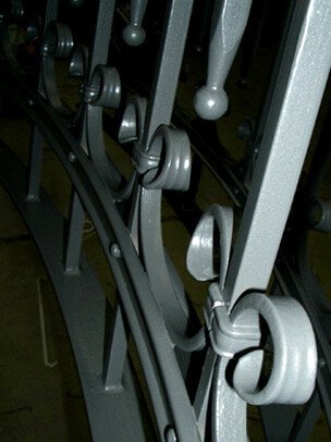 Pulverbeschichtetes Geländer in Grau